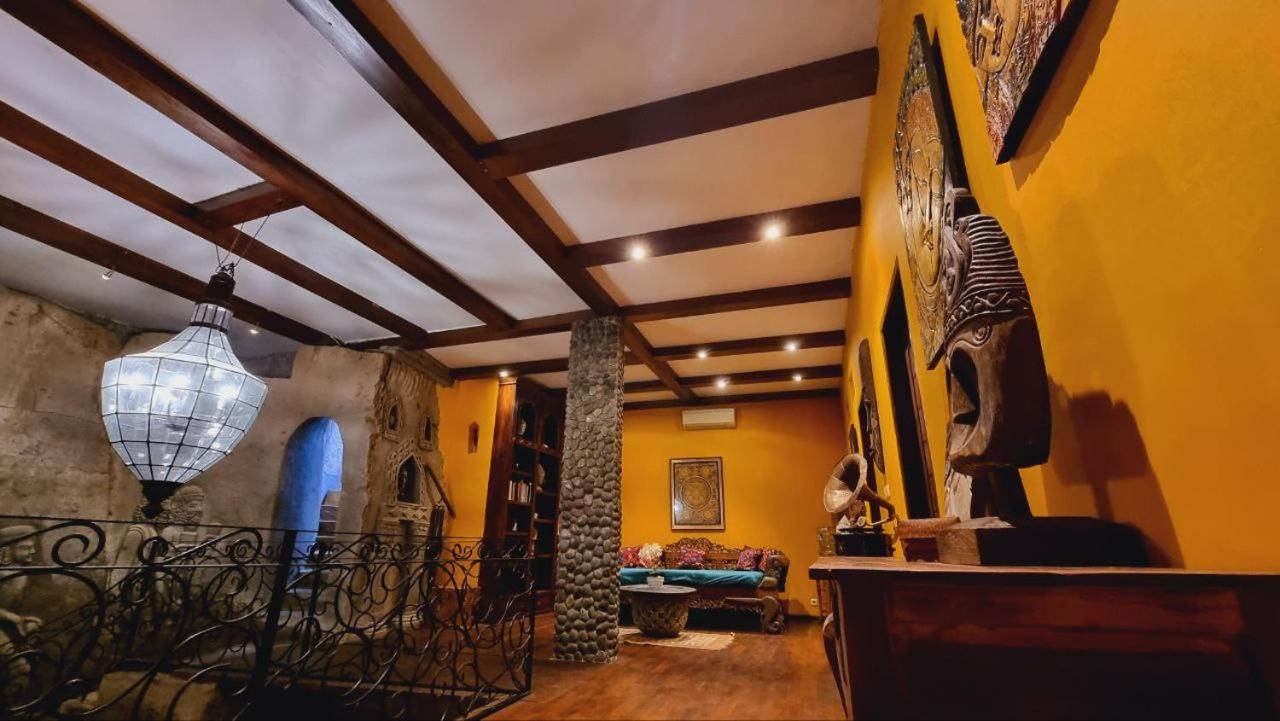 Avalon Ubud Castle & Spa Exterior foto