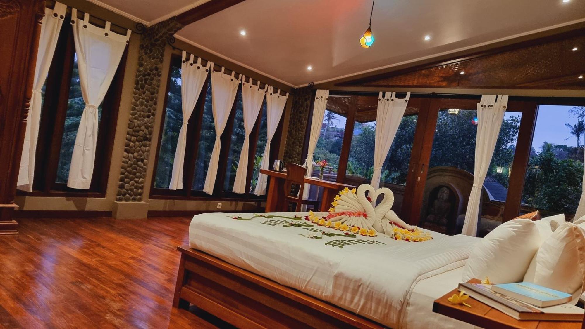 Avalon Ubud Castle & Spa Exterior foto